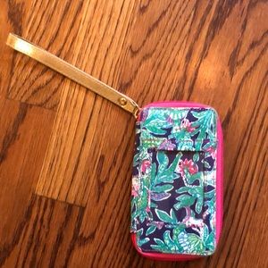 Lilly zip phone case